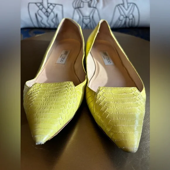 Jimmy Choo Pointed Python Flats Used - Picture 2 of 6